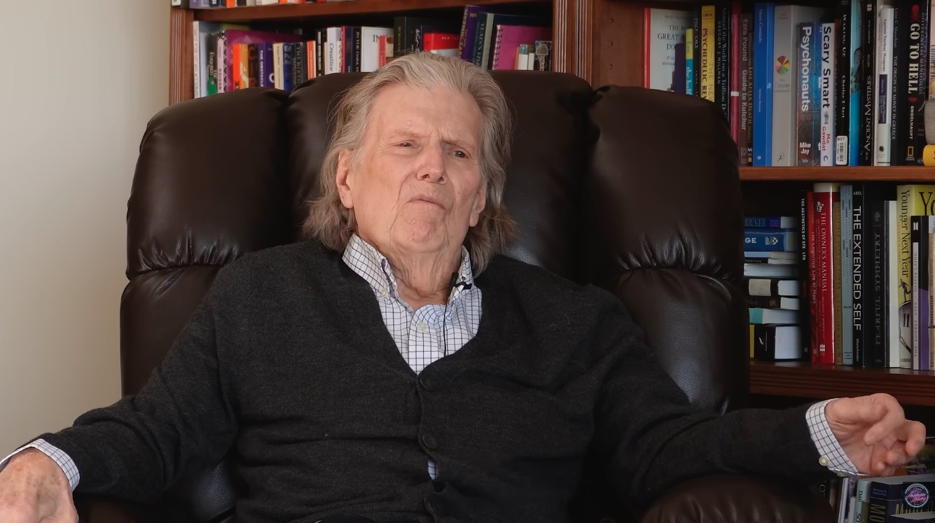 Harald Malmgren speaking with Jesse Michels